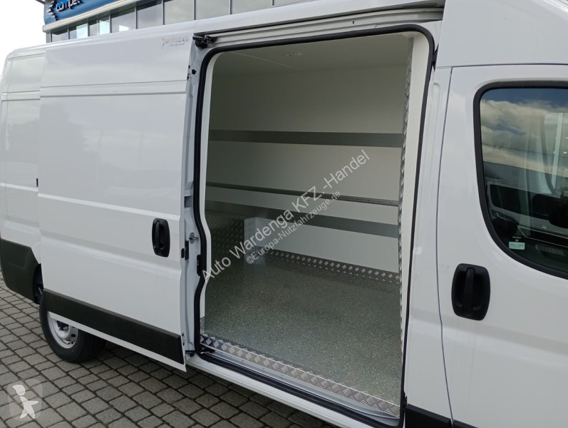 Veículo utilitário Fiat 140 L3H2 Kühlkasten