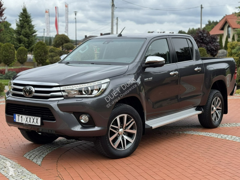 Autoutilitară Toyota Hilux
