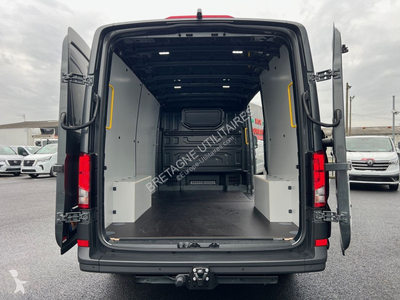 Véhicule utilitaire MAN TGE  L3H2 (L2H1) 3.5T...