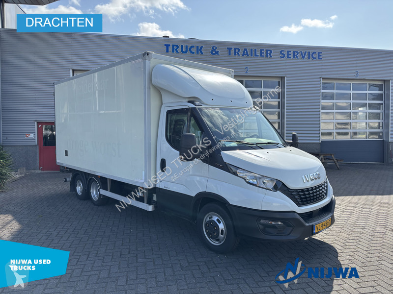 Véhicule utilitaire Iveco 35C16 BE-Combi