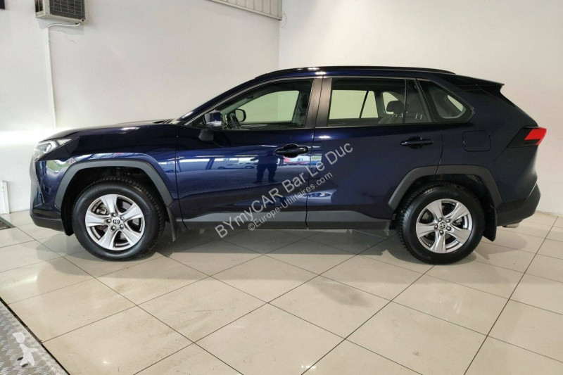 Veicolo commerciale Toyota RAV4 Hybride 218 ch 2WD