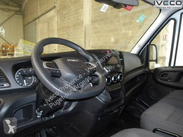 عربة نفعية Iveco