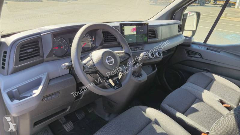 Furgoneta Nissan