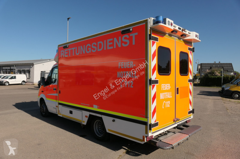 Véhicule utilitaire Mercedes Sprinter 519 CDI...