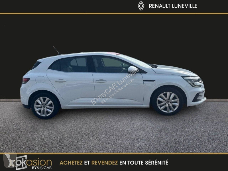 Autoutilitară Renault Mégane IV Berline Blue...