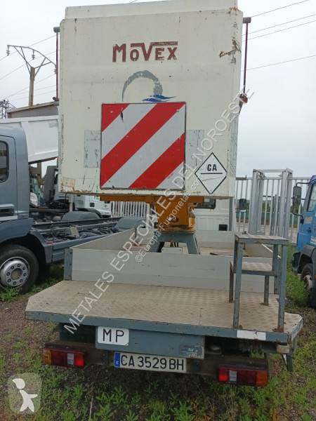 Furgoneta Nissan