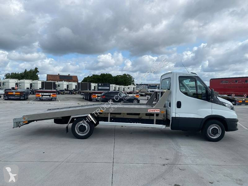 Véhicule utilitaire Iveco