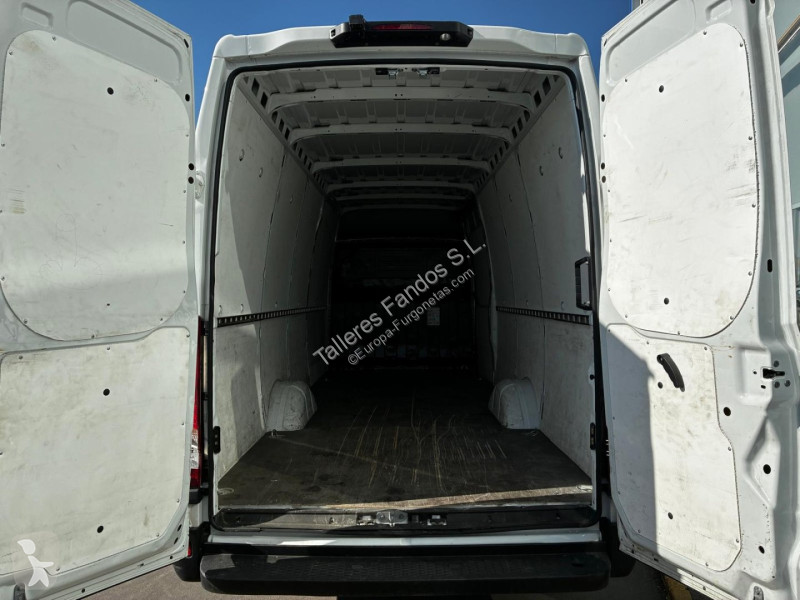 Furgoneta Iveco  35S14 16m3