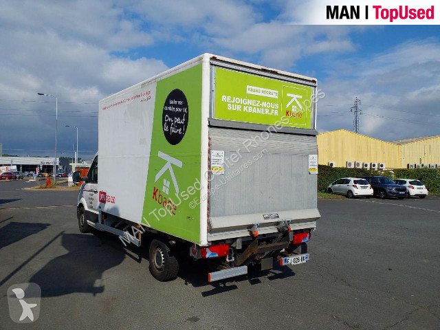Autoutilitară MAN TGE 3.180 4X2F SB
