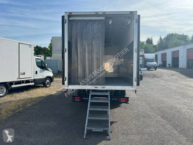 Furgoneta Iveco