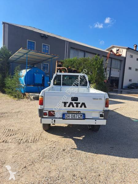 Véhicule utilitaire Tata