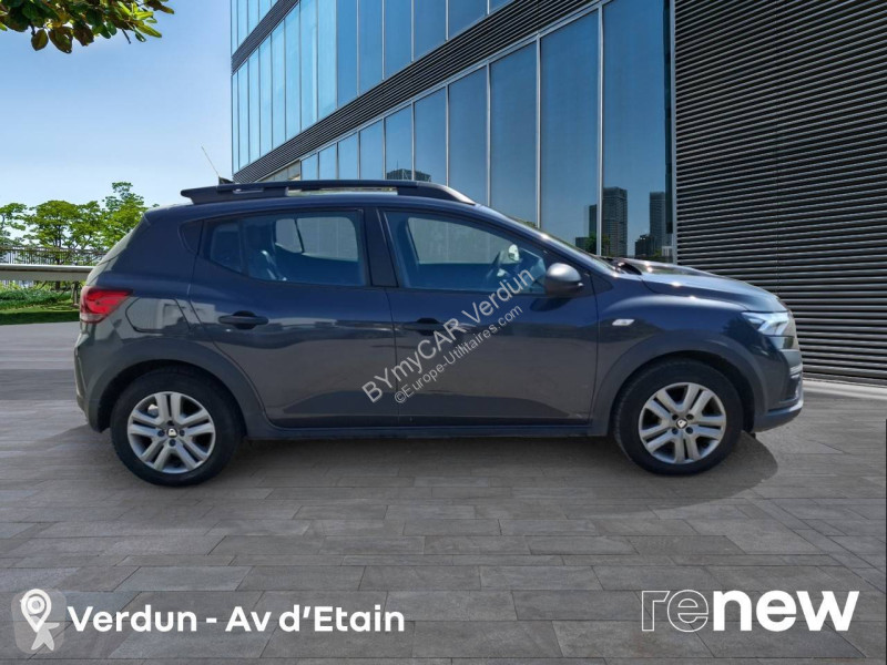 Veículo utilitário Dacia Sandero ECO-G 100