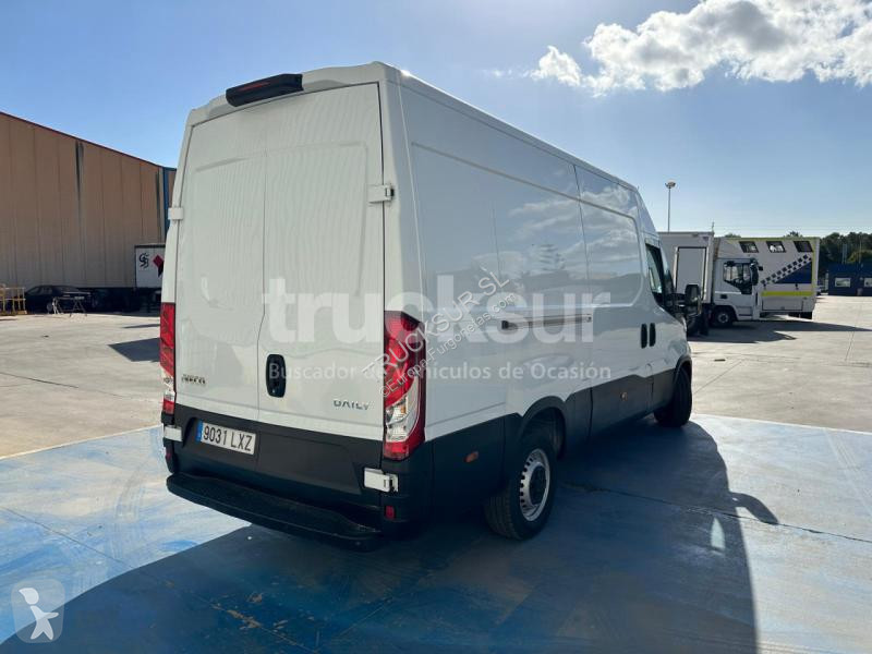 Furgoneta Iveco  DAILY 35S16 F 12M3