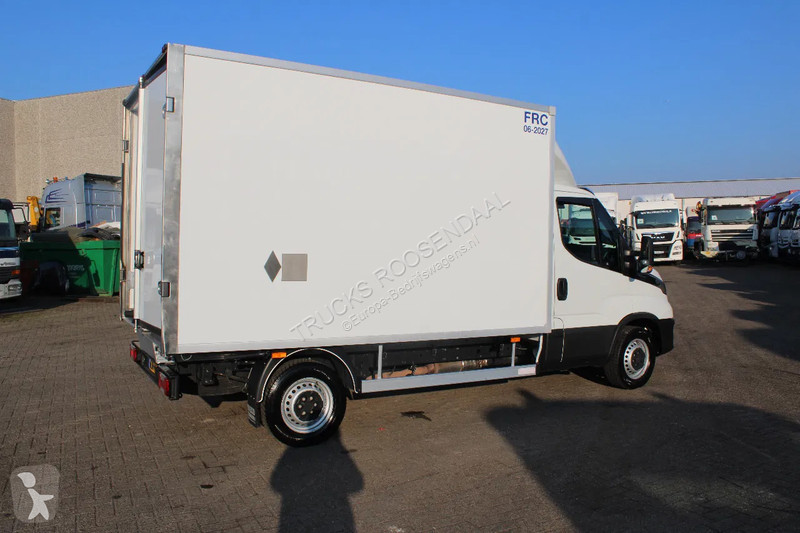 Nyttofordon Iveco 35S16 + CARRIER + FRC/ATP