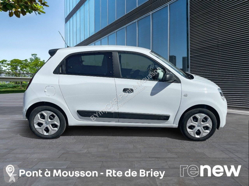 Autoutilitară Renault Twingo III Achat Intégral...