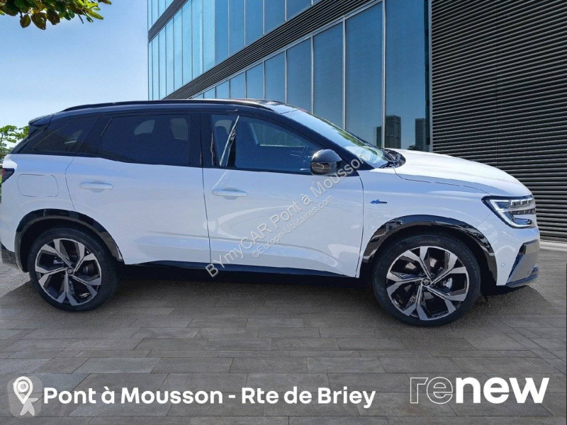 Veicolo commerciale Renault Austral E-Tech...