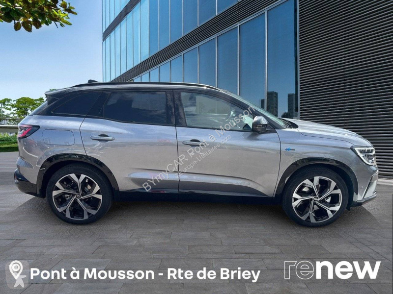 عربة نفعية Renault Austral E-Tech hybrid 200