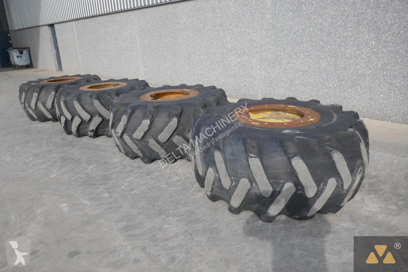 Véhicule utilitaire Caterpillar Wheel GP 30.5L-32