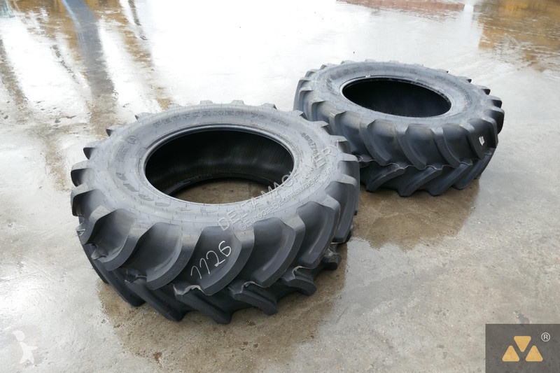 Véhicule utilitaire  480/70R30