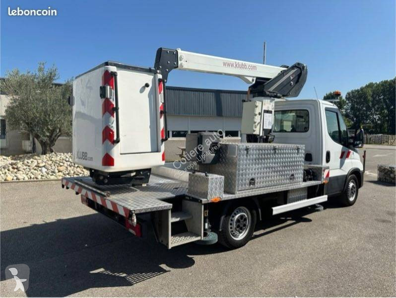 Furgoneta Iveco