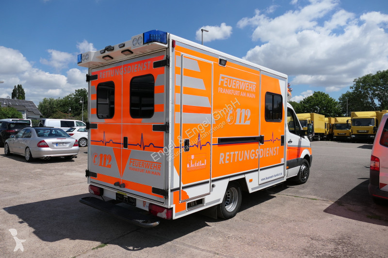 Véhicule utilitaire Mercedes Sprinter 519 CDI...
