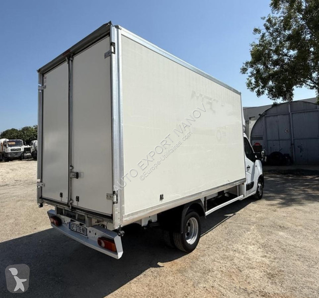 Užitkové vozidlo Renault 2.5 DCI 150