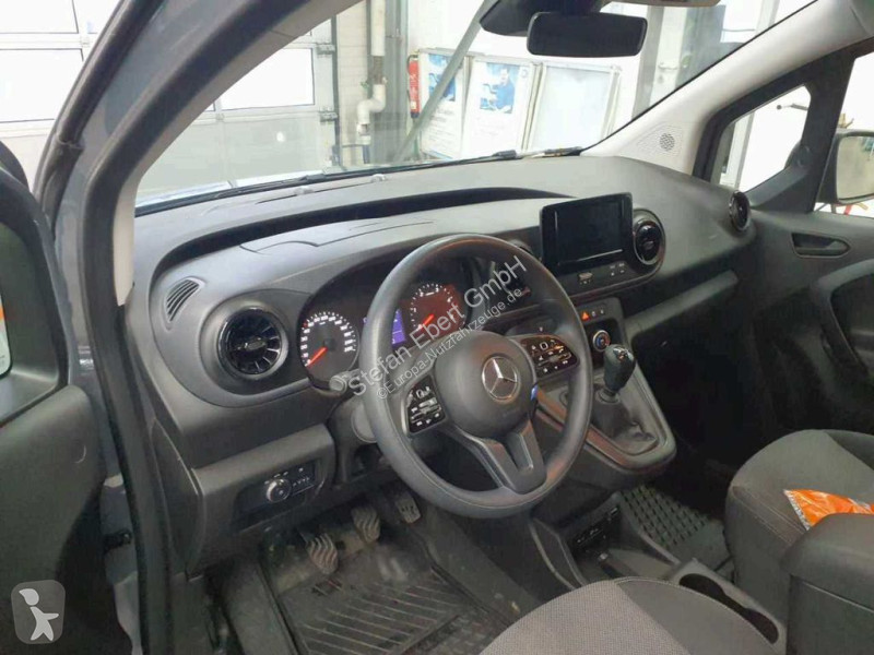 Véhicule utilitaire Mercedes 110 CDI Klima...