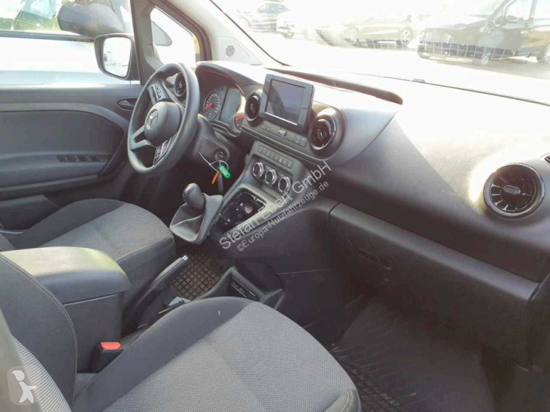 Furgoneta Mercedes 113 Tourer Klimaautomatik AK...