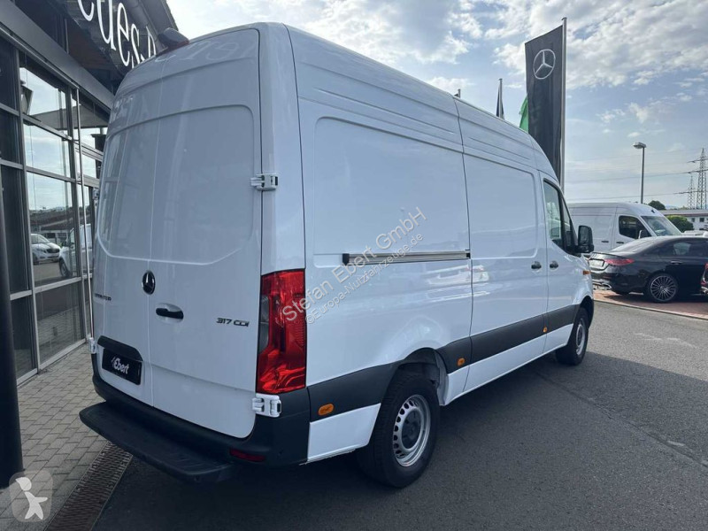 Nyttofordon Mercedes 317 CDI 3665 9G Klima...