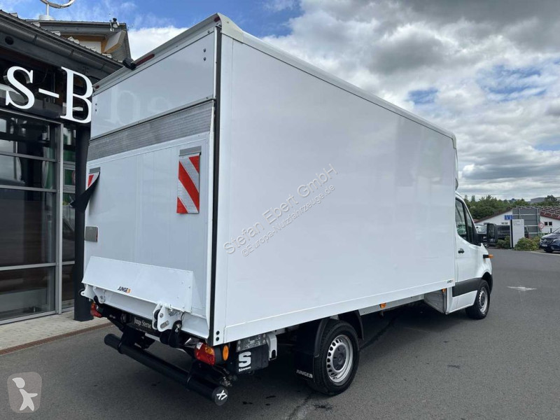 Užitkové vozidlo Mercedes 317 CDI Koffer...