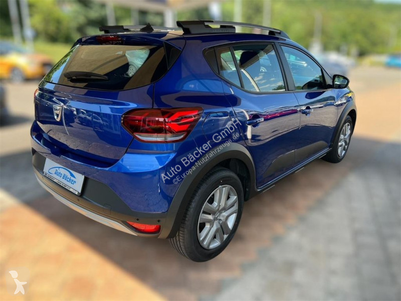 Veicolo commerciale Dacia III Stepway Comfort