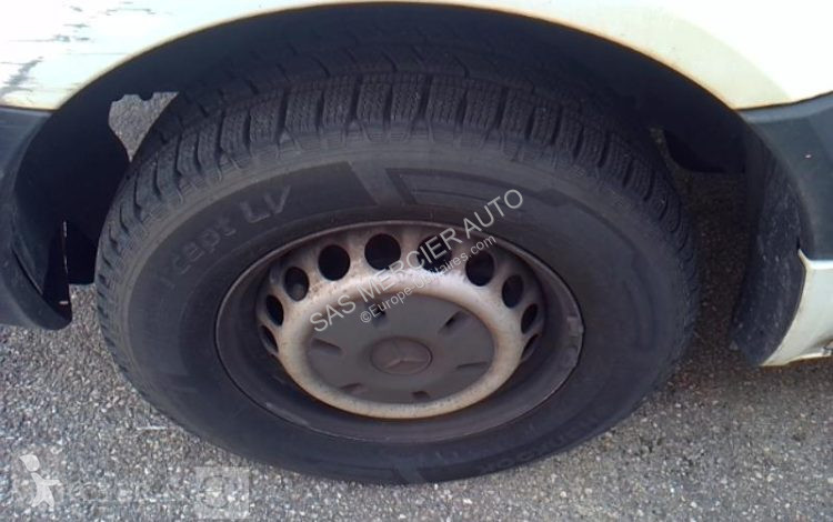 Véhicule utilitaire Mercedes