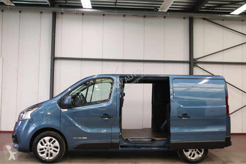Veicolo commerciale Renault LEASE 275 EURO PER...