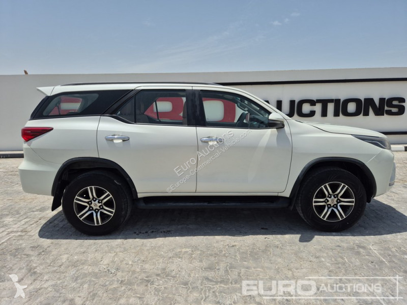 Furgoneta Toyota Fortuner Ex.R