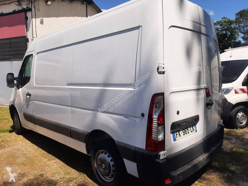 Véhicule utilitaire Renault L2 H2 2.3 DCI 130...