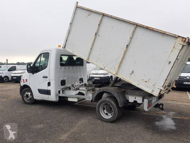 Autoutilitară Renault BENNE 8M3 - 2.3 DCI 125 R.J