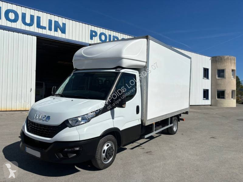 Furgoneta Iveco