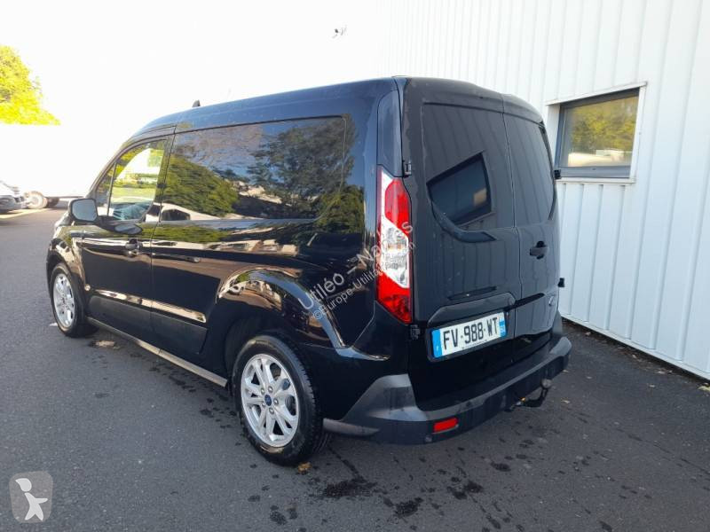 Véhicule utilitaire Ford