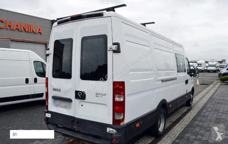 Véhicule utilitaire Iveco 35C15 Blaszak L4H2...