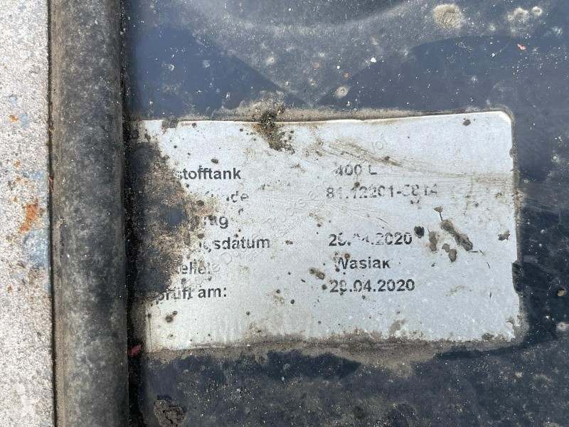 Véhicule utilitaire MAN 81.12201-5814 STAN TANK...