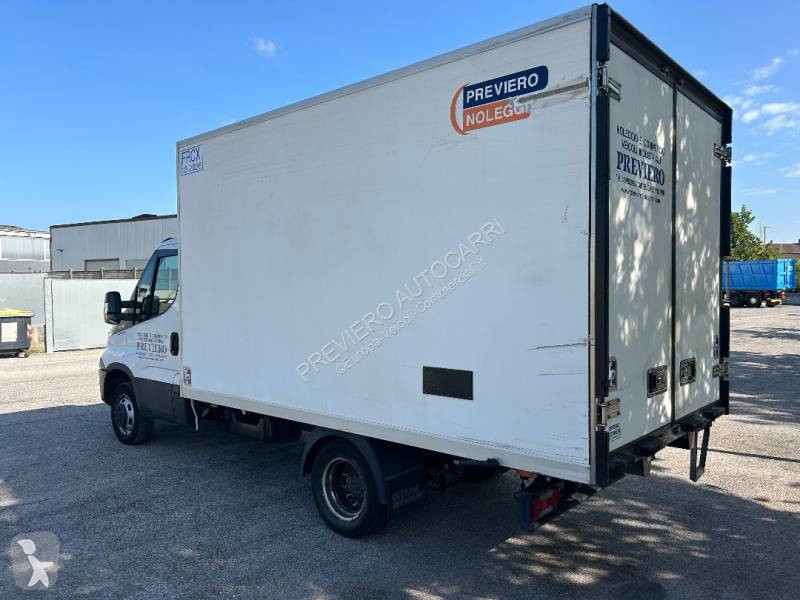 Furgoneta Iveco