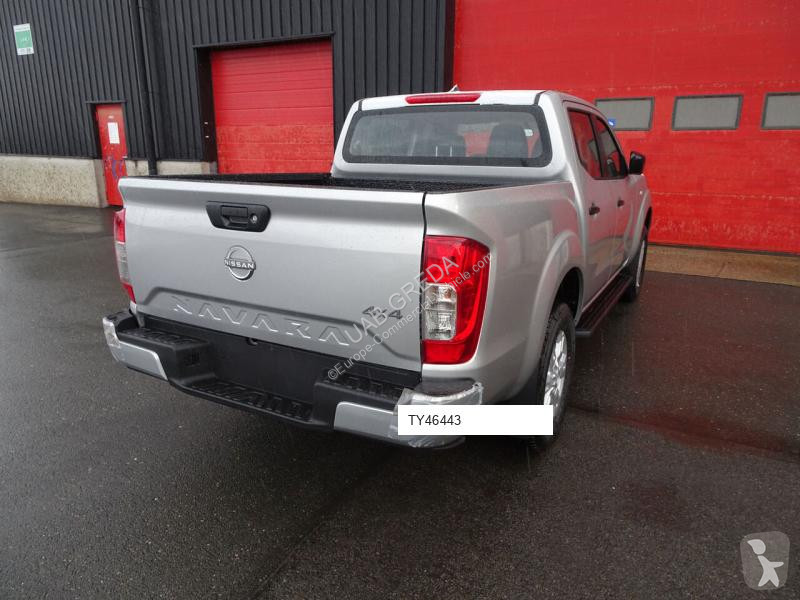 Véhicule utilitaire Nissan