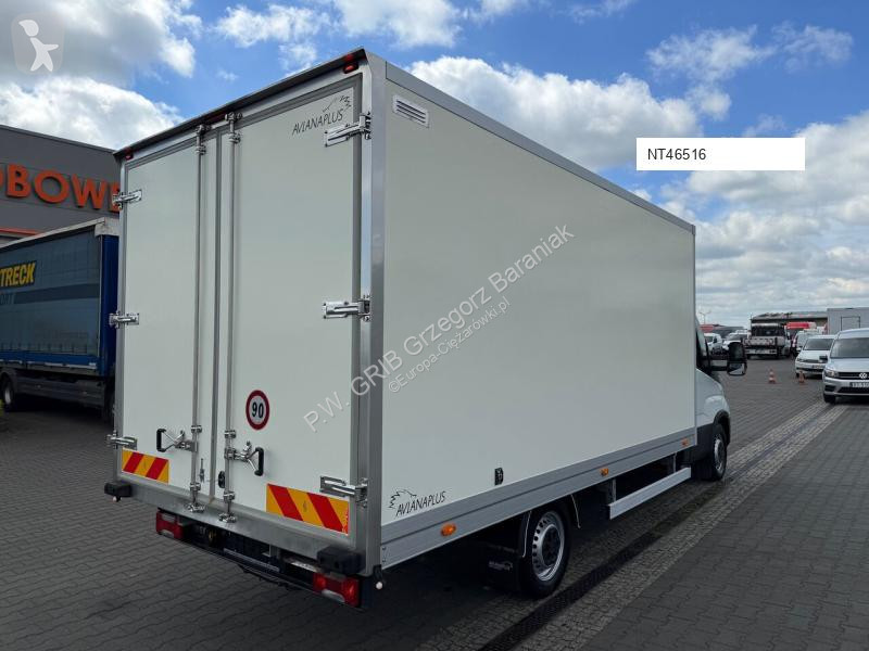 Nyttofordon Iveco 35S18