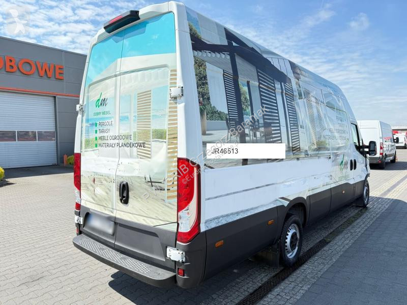 Nyttofordon Iveco 35S18 Furgon L4H3 Blaszak...