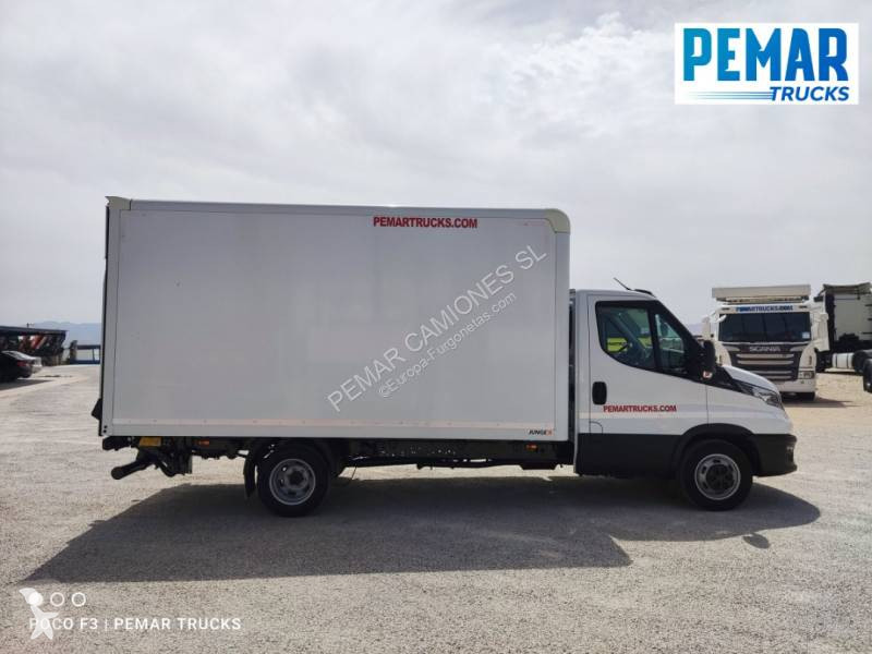 Furgoneta Iveco