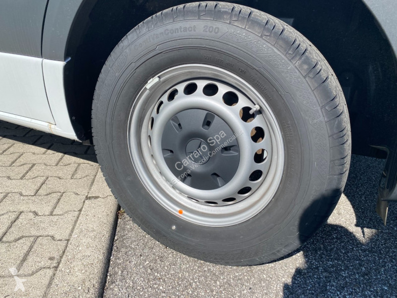 Autoutilitară Mercedes Furgone Traz. Post