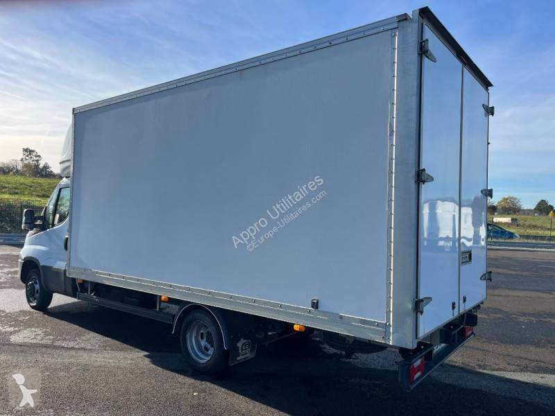 Furgoneta Iveco