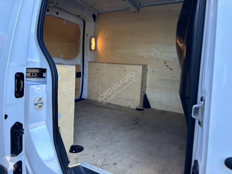 Veículo utilitário Renault 1.5 BluedCi 80ch...