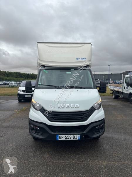 Véhicule utilitaire Iveco