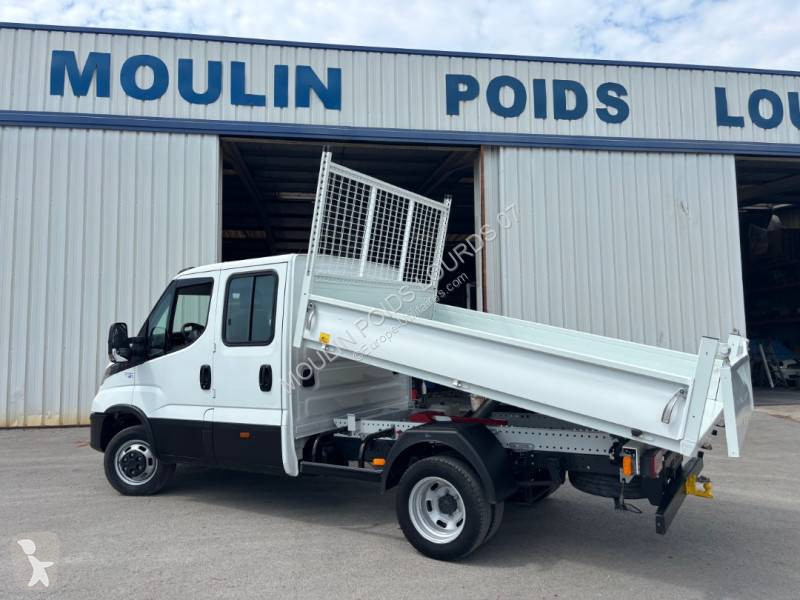 Véhicule utilitaire Iveco